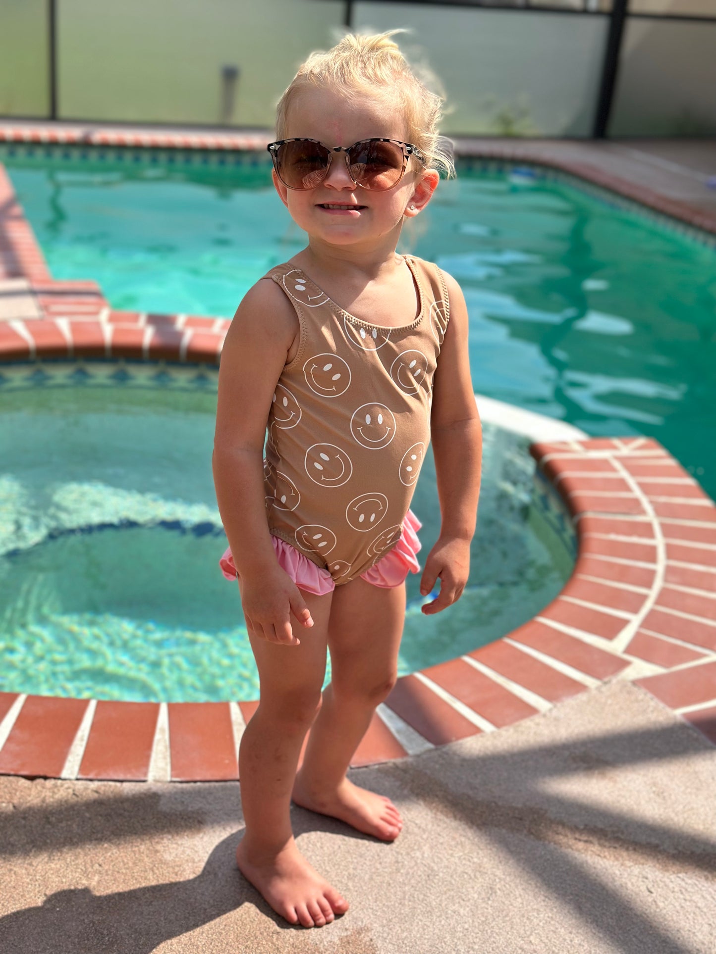 PUNCHY SWIM