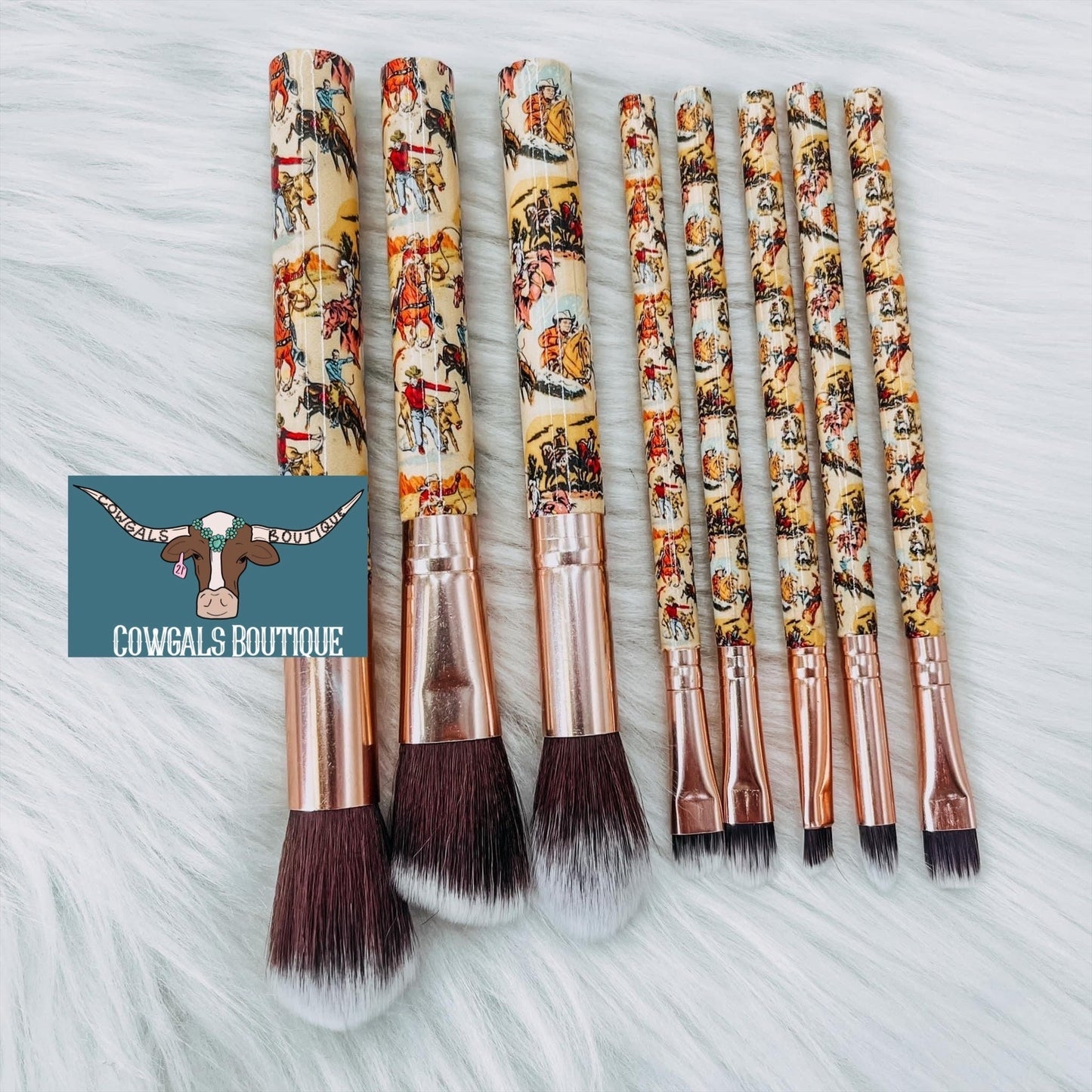 MAKEUP BRUSHES