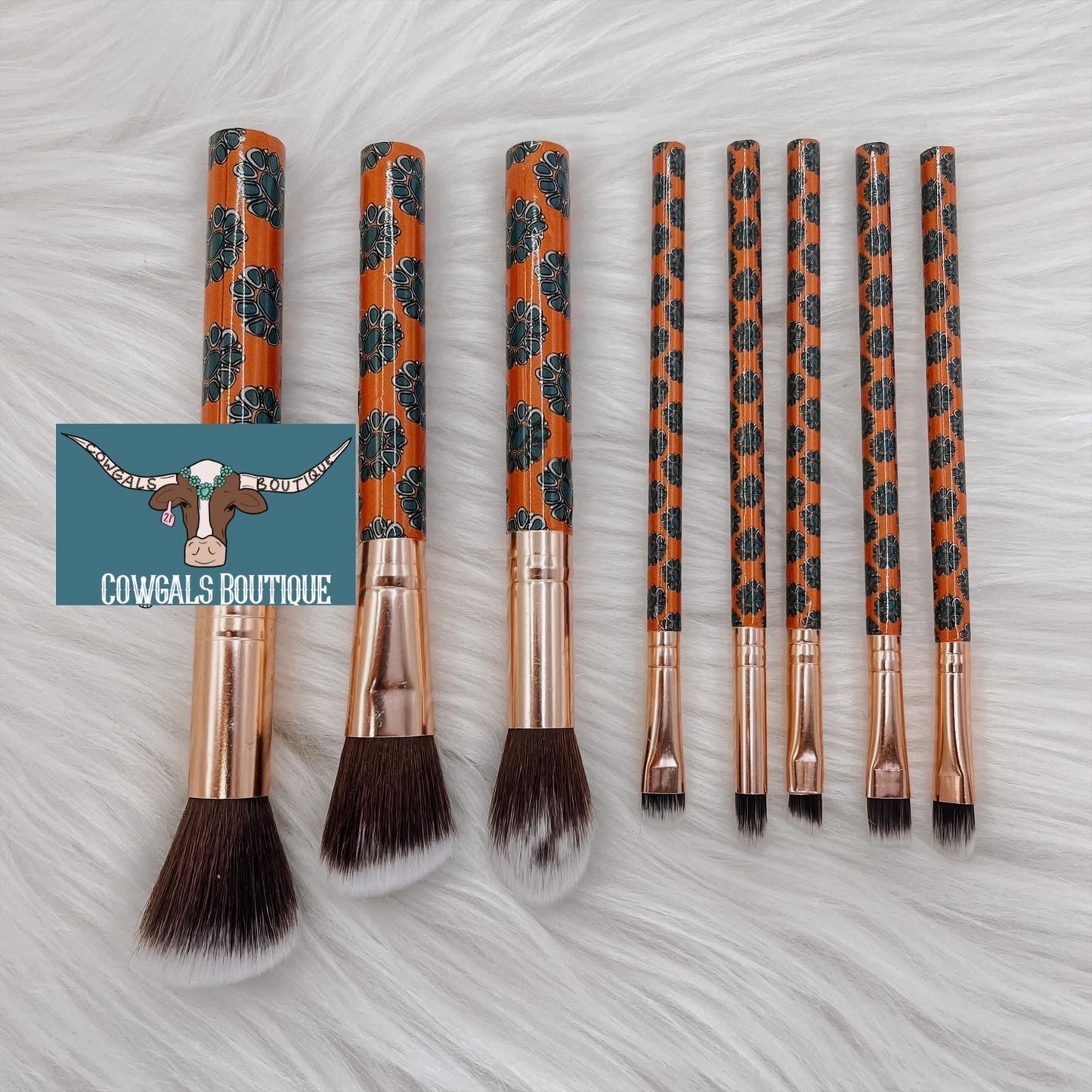 MAKEUP BRUSHES