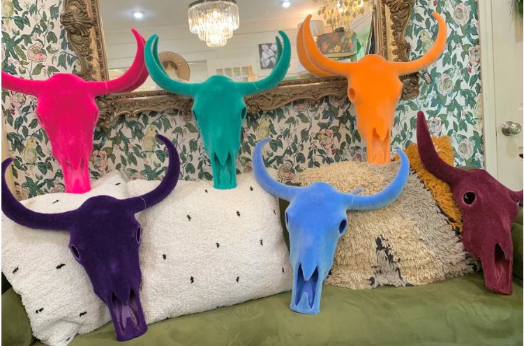 FLOCKED LONGHORN SKULLS